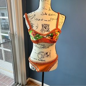 🏀 6/$23 Li’a Hawaiian floral bikini set swimsuit